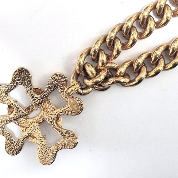 CHANEL Necklace ✨🔥 Ultra-bold • 💯 Authentic • 💎 RARE - Picture 9 of 15